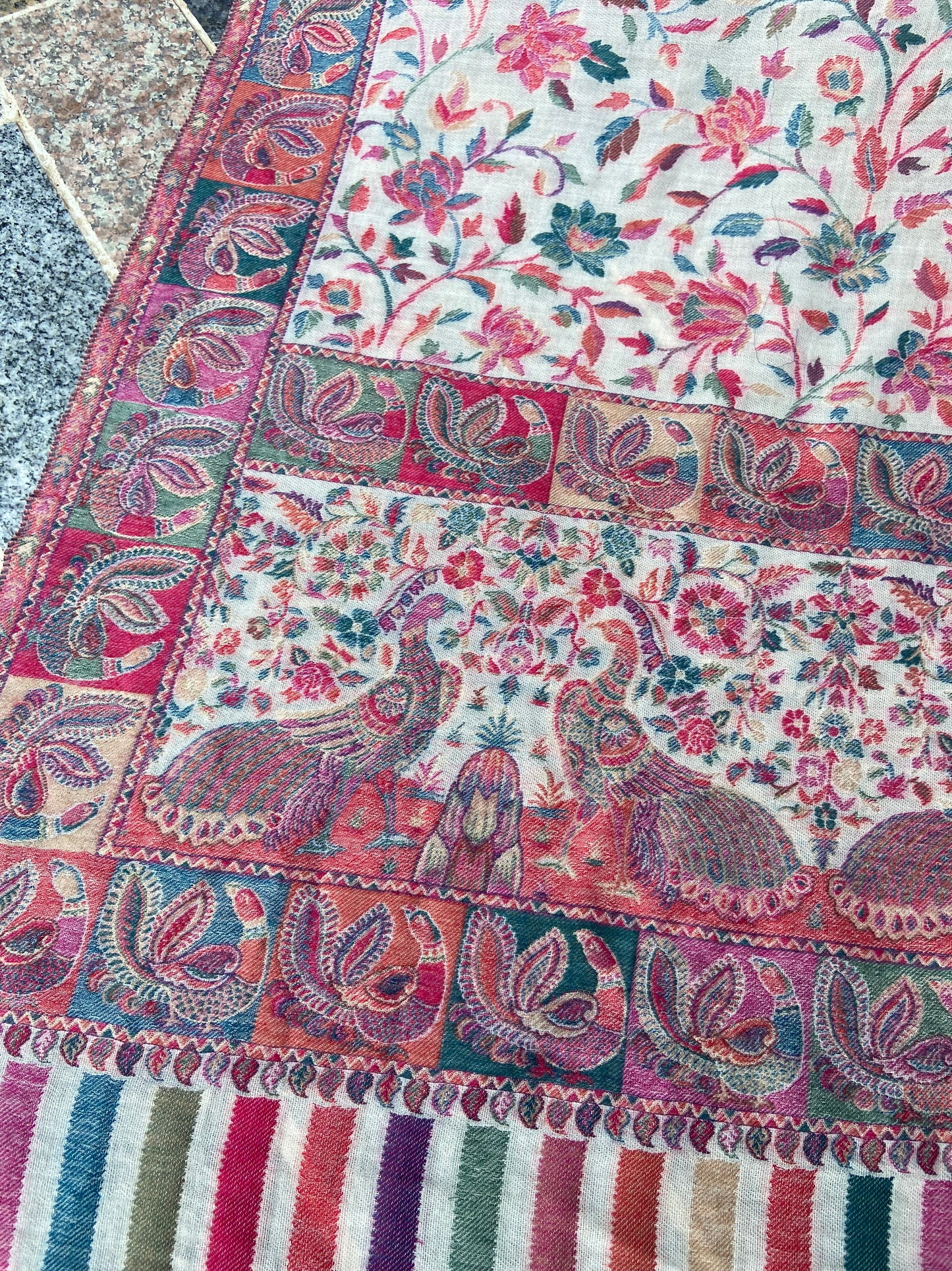 KANI PASHMINA PREMIUM