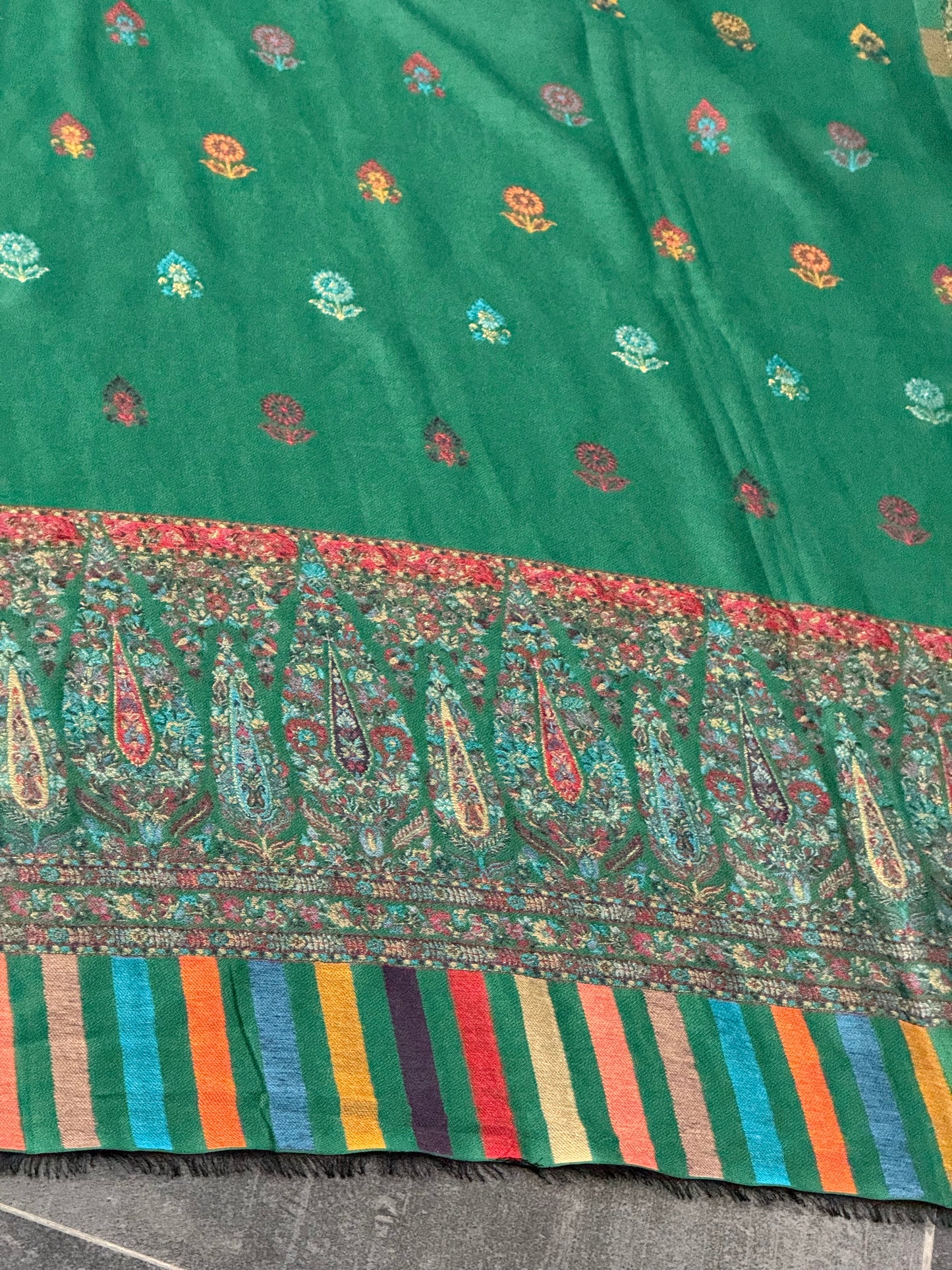 KANI PASHMINA SUIT
