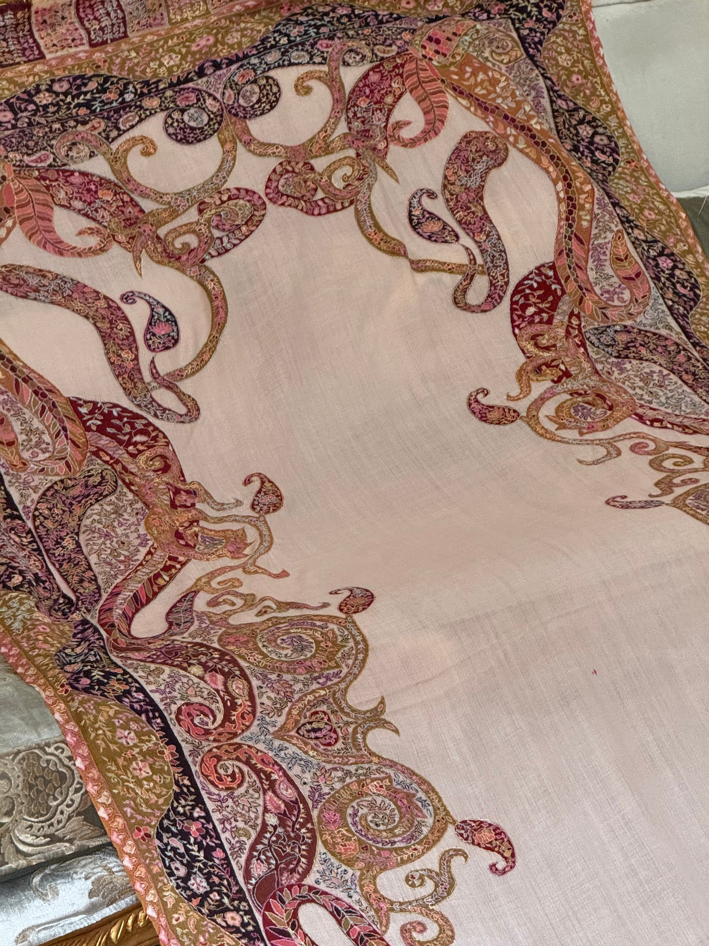 Kalamkari shawl