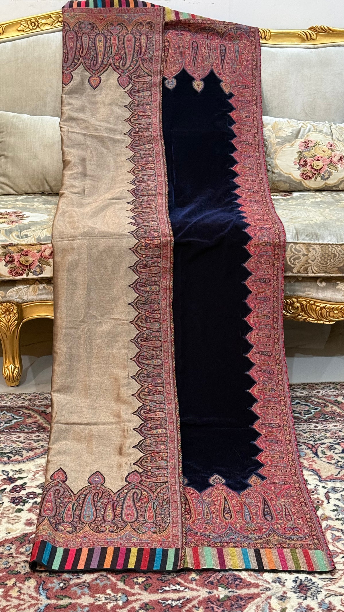 KANI velvet reversible shawl