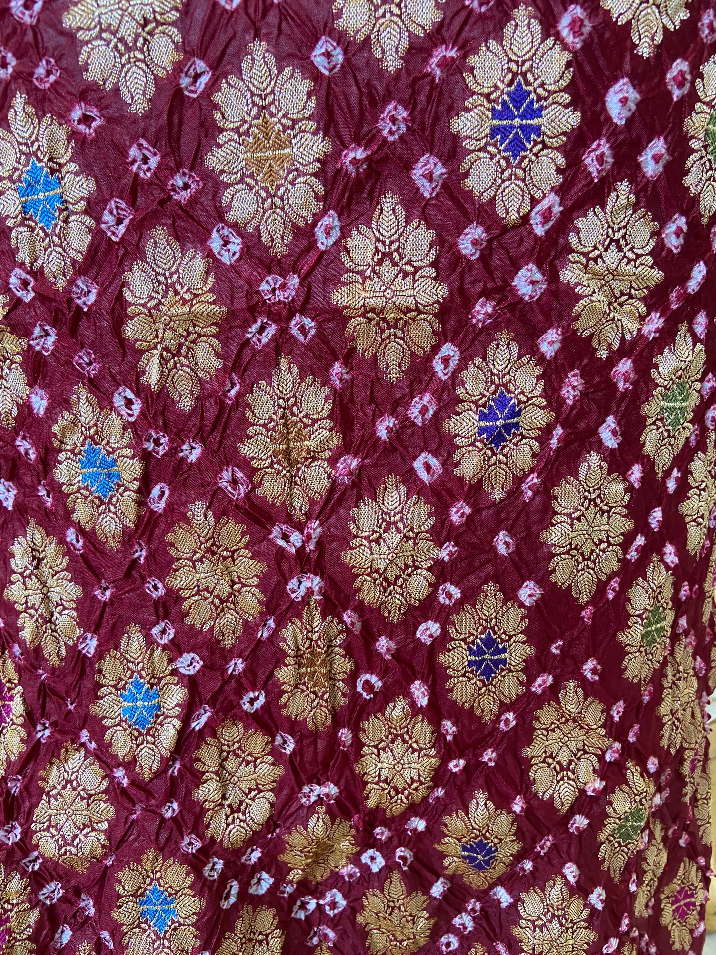 Meena Kari suits