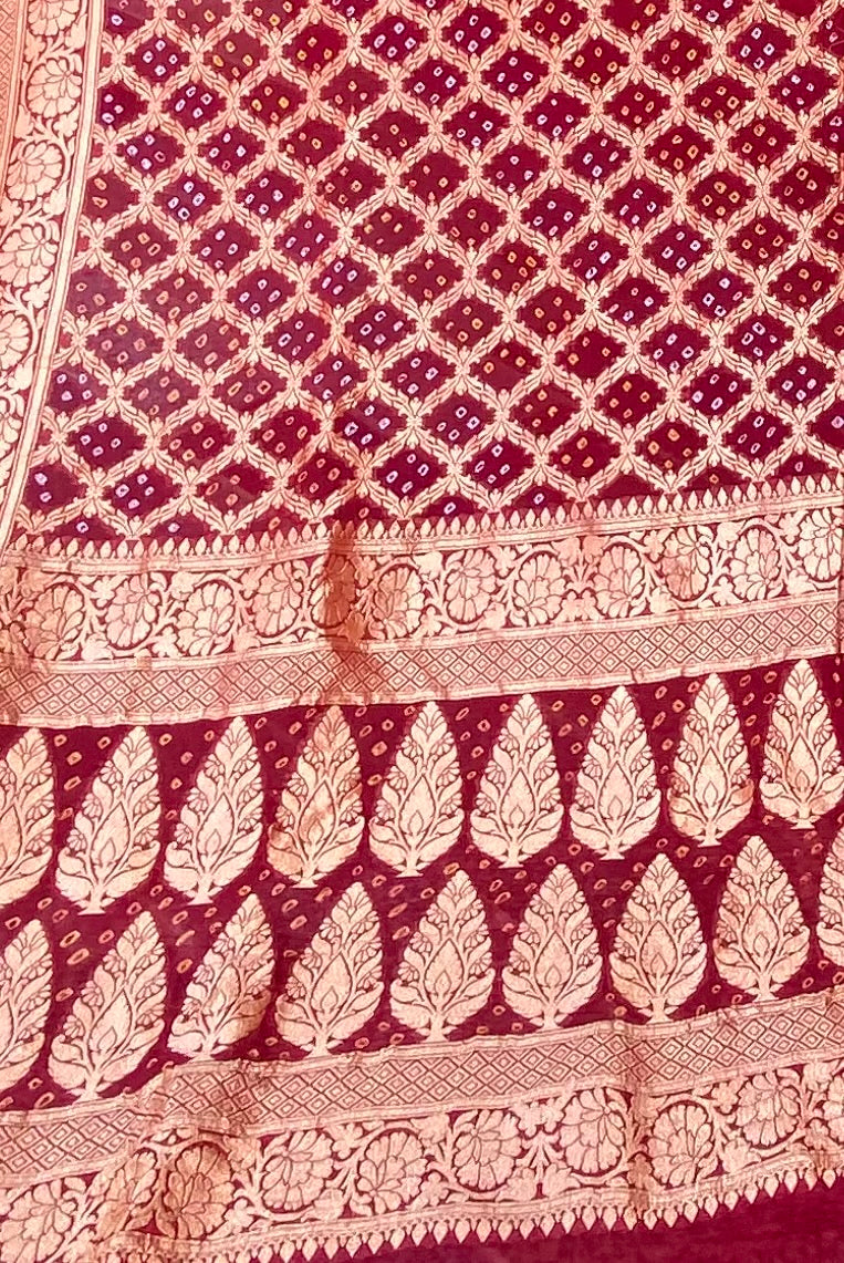 Pure Georgette neem Zari with mena kari
