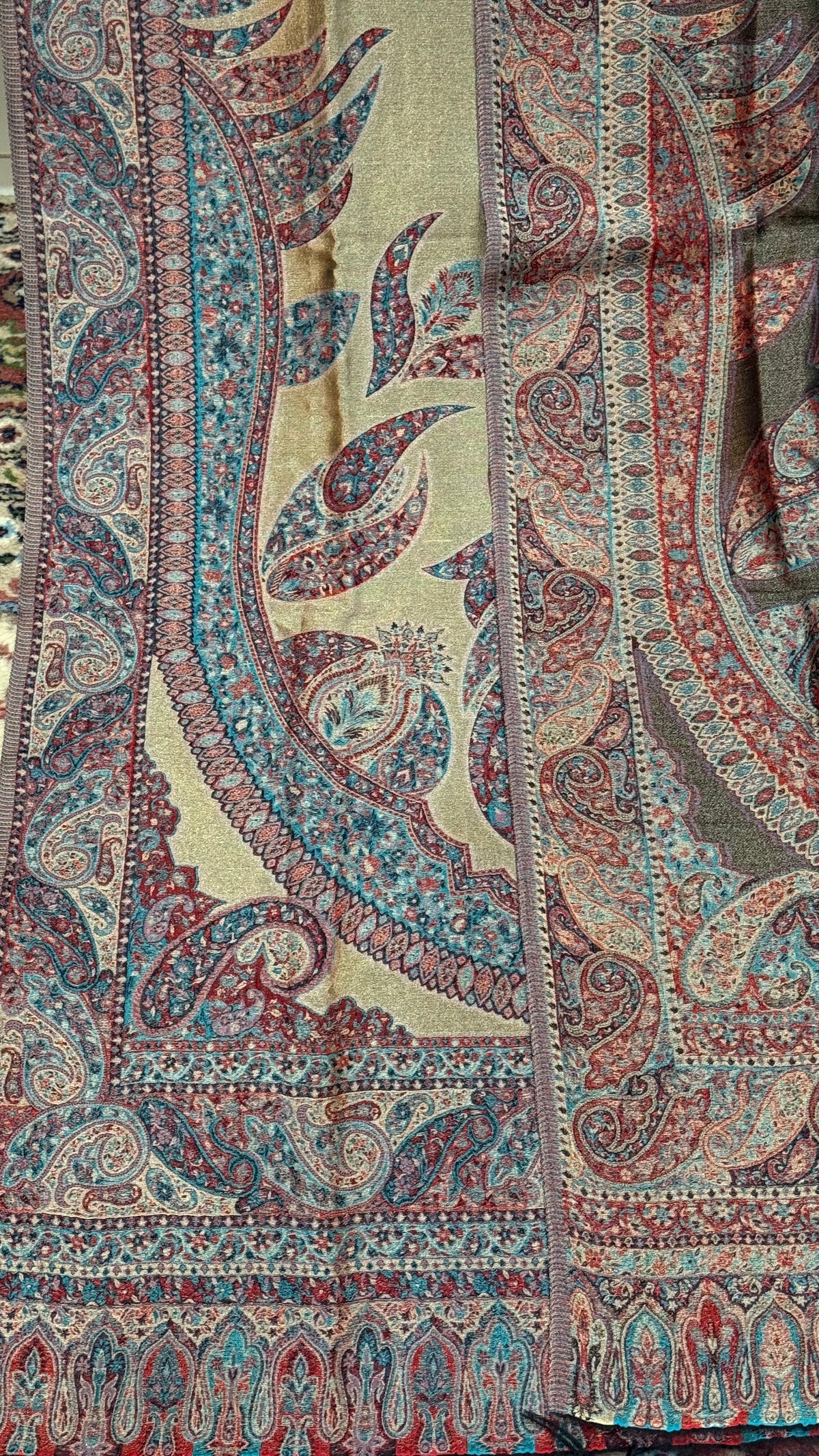 NOOR-E-KANI