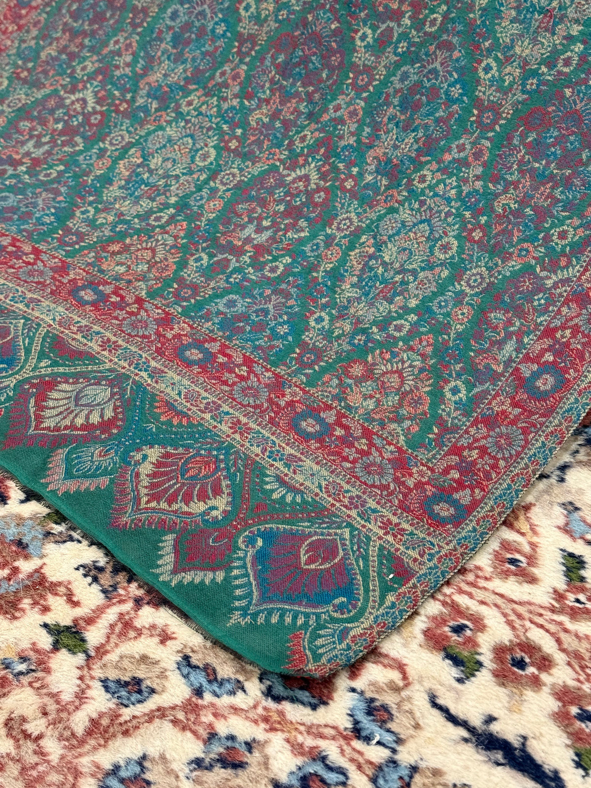 Kani pashmina stole