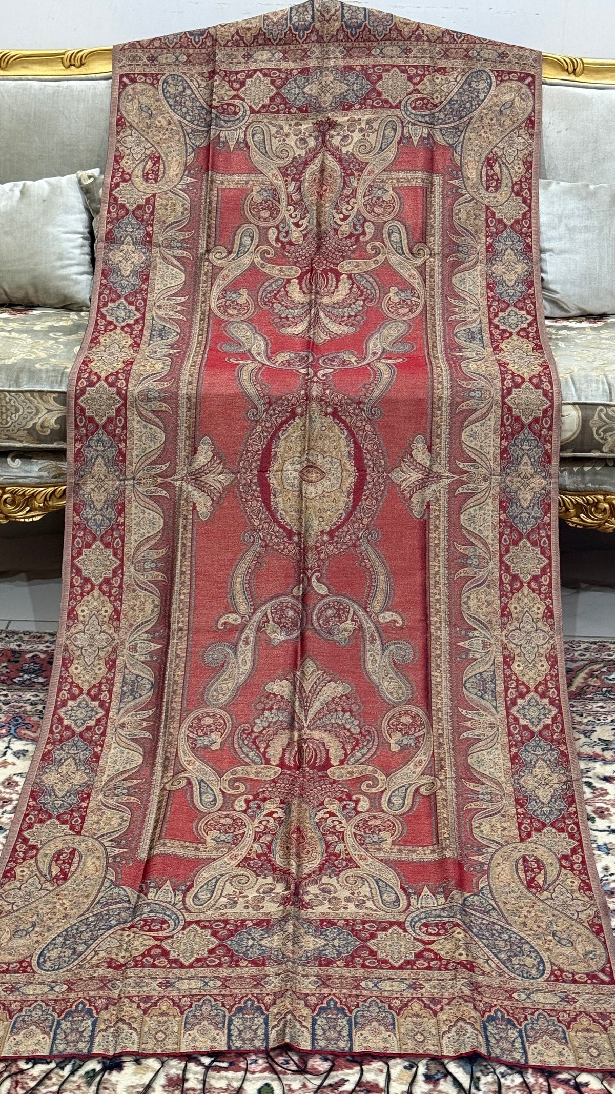 NOOR-E-KANI