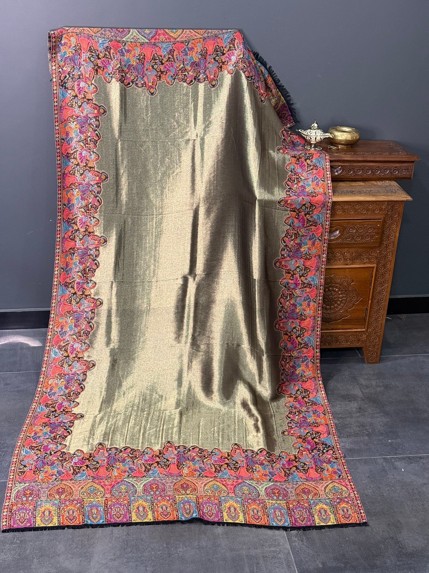KANI PASHMINA MOON LIGHT SHAWL