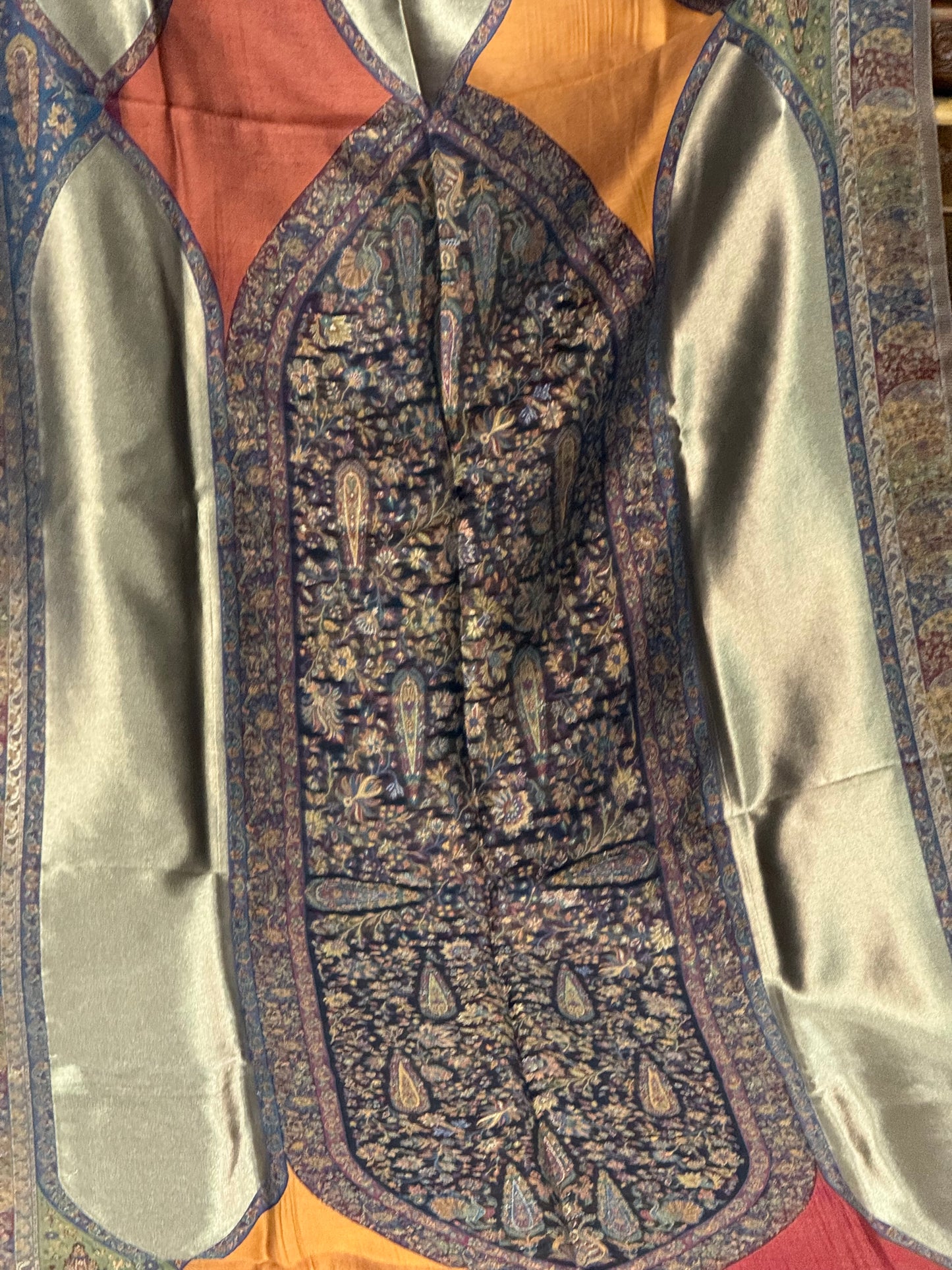 NOOR-E-KANI