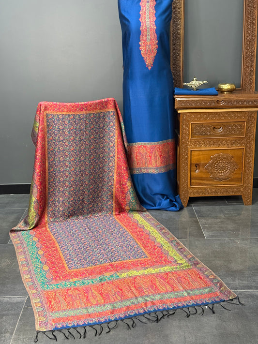 REGAL LOOM