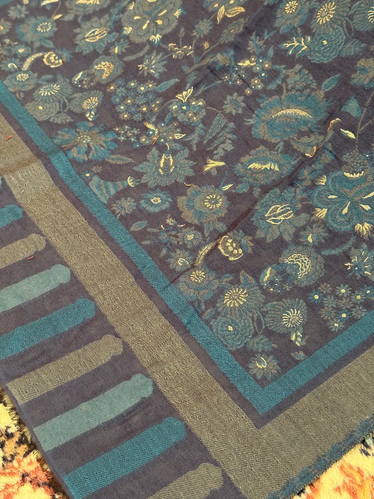 Kani pashmina stole