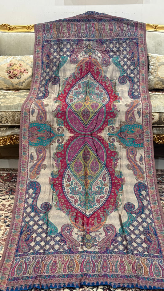 NOOR-E-KANI