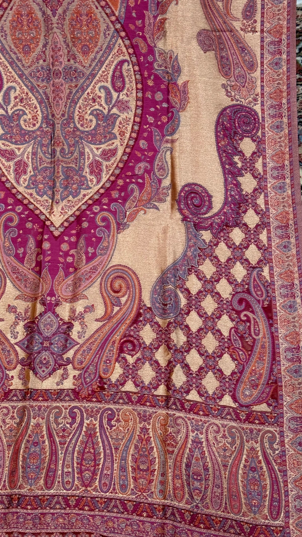 NOOR-E-KANI