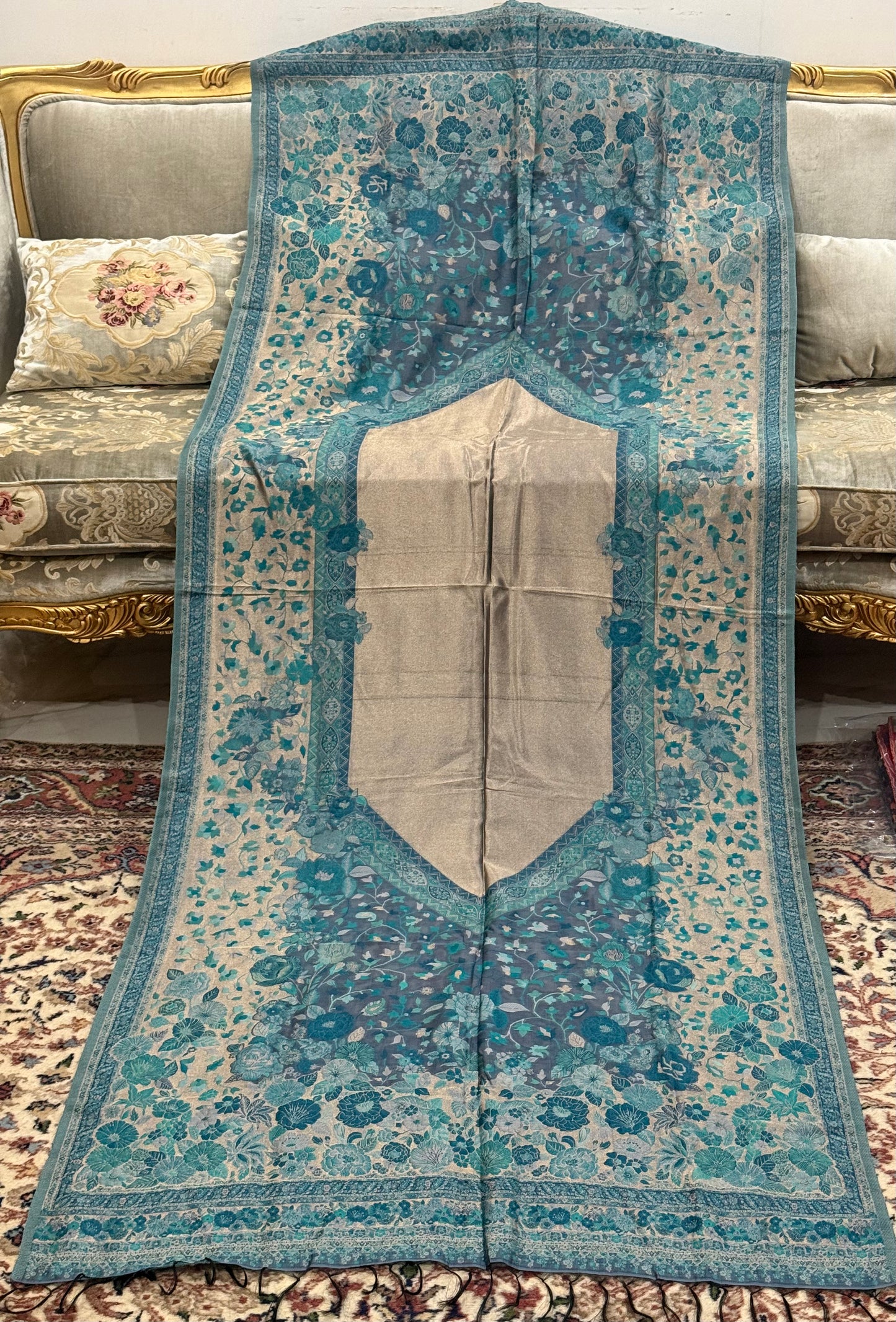 NOOR-E-KANI