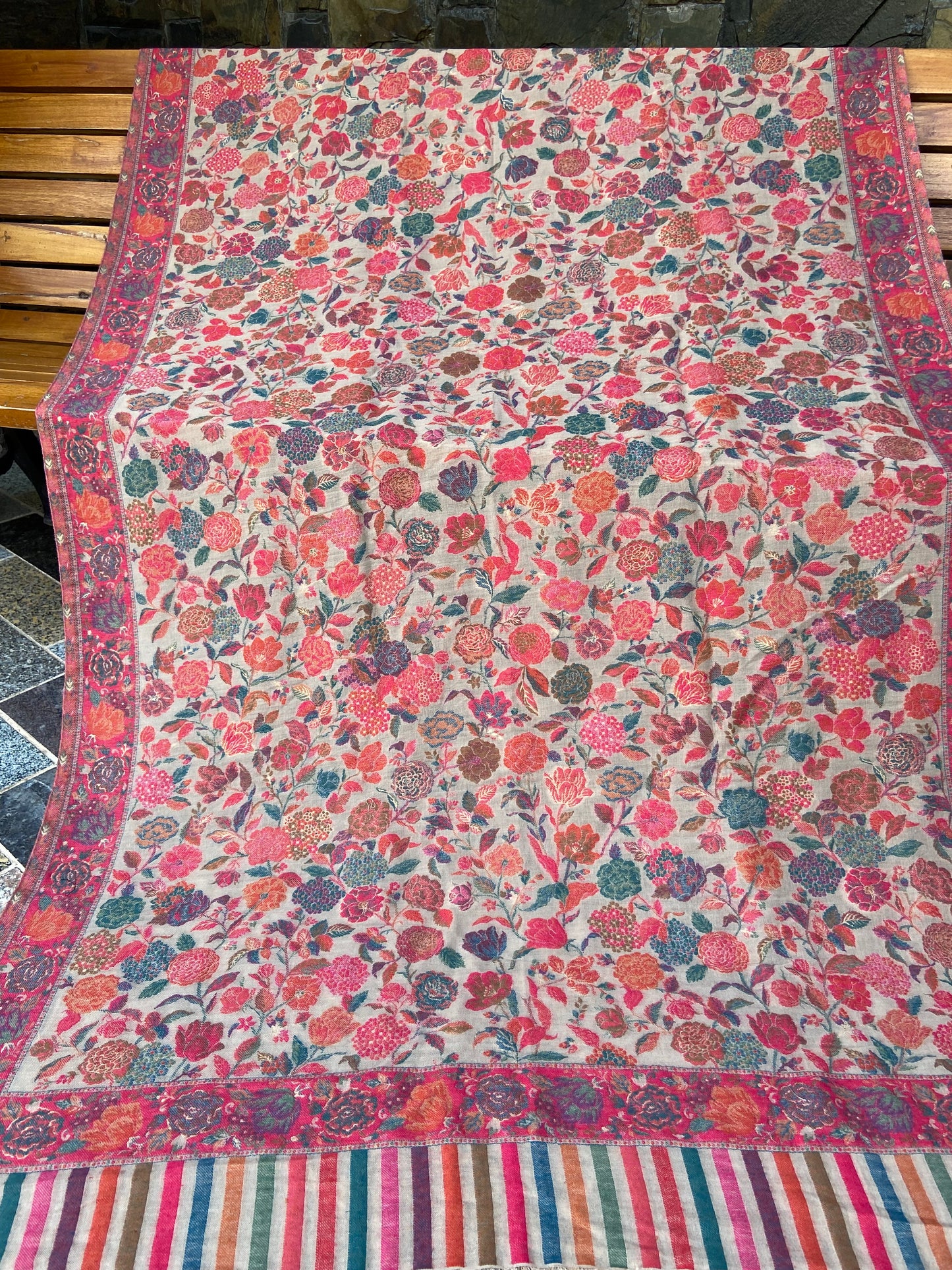 KANI PASHMINA PREMIUM