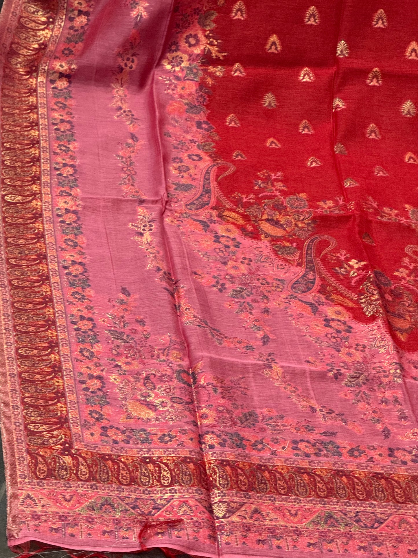 REGAL LOOM SHAHI RESHAM