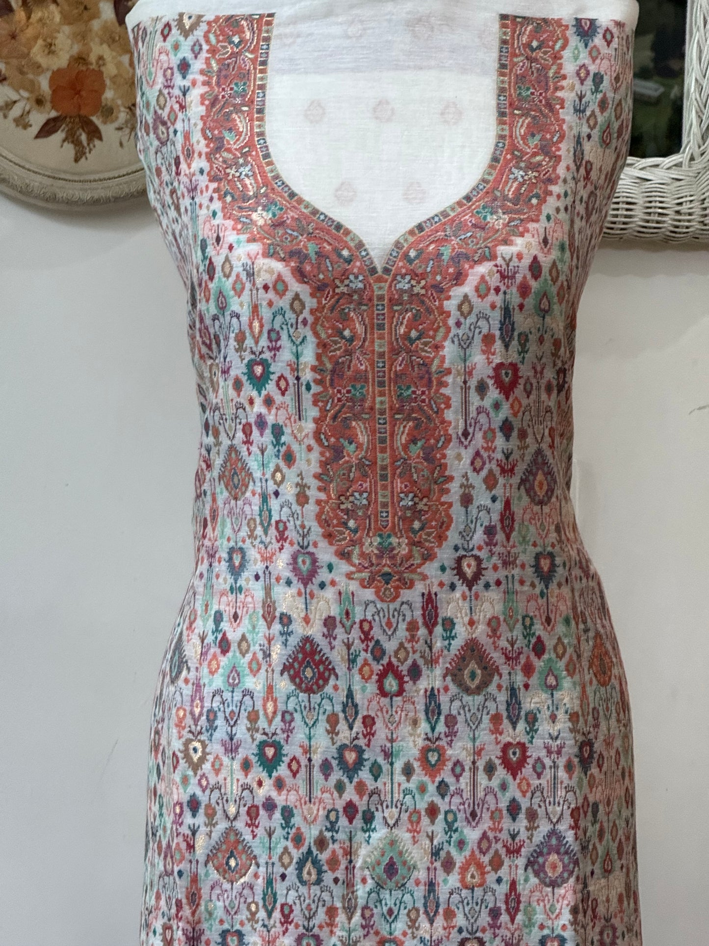 REGAL LOOM SHAHI RESHAM