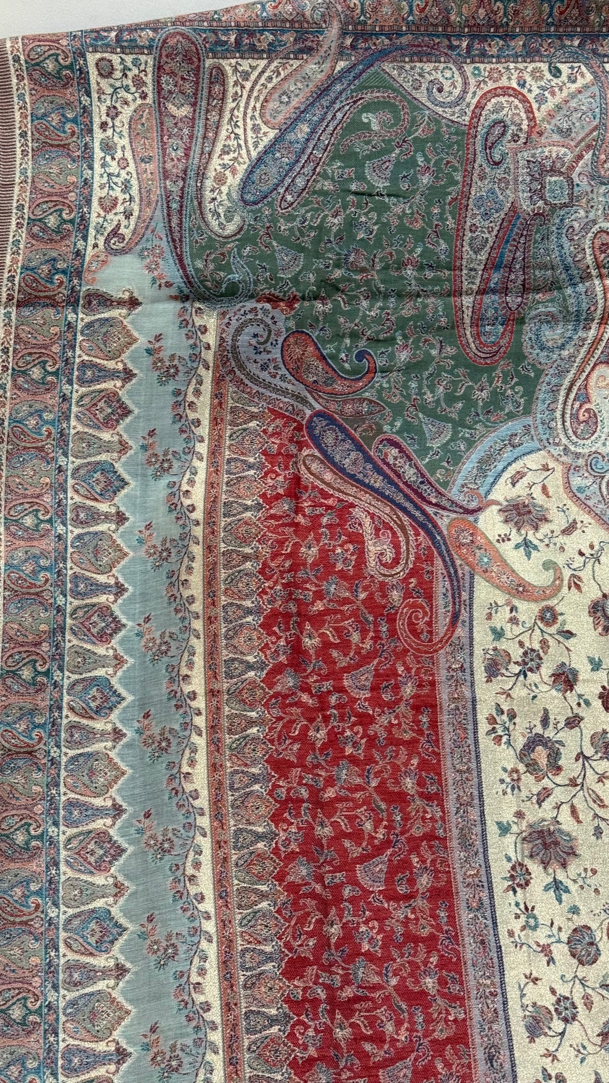 NOOR-E-KANI
