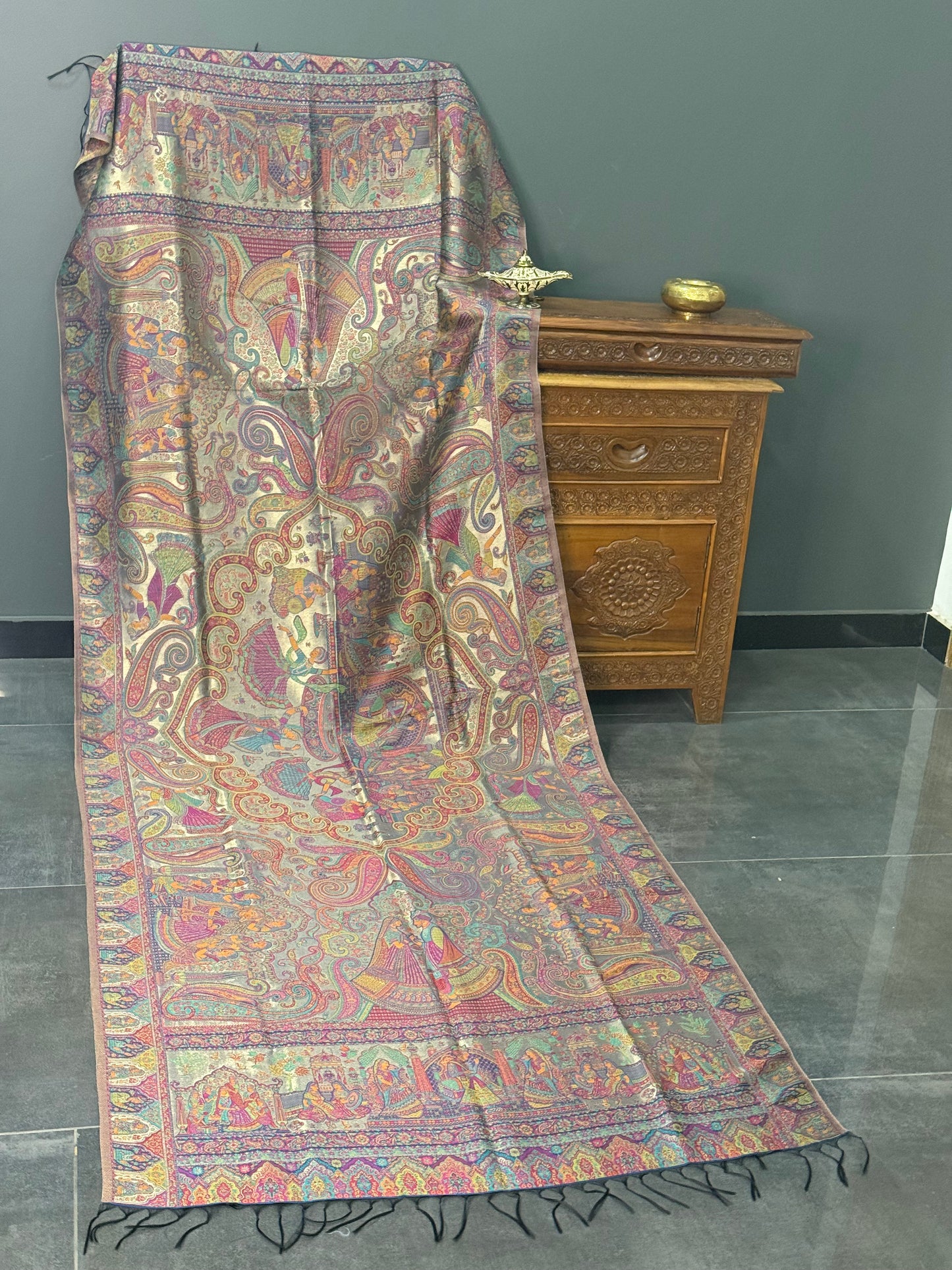 NOOR-E-KANI