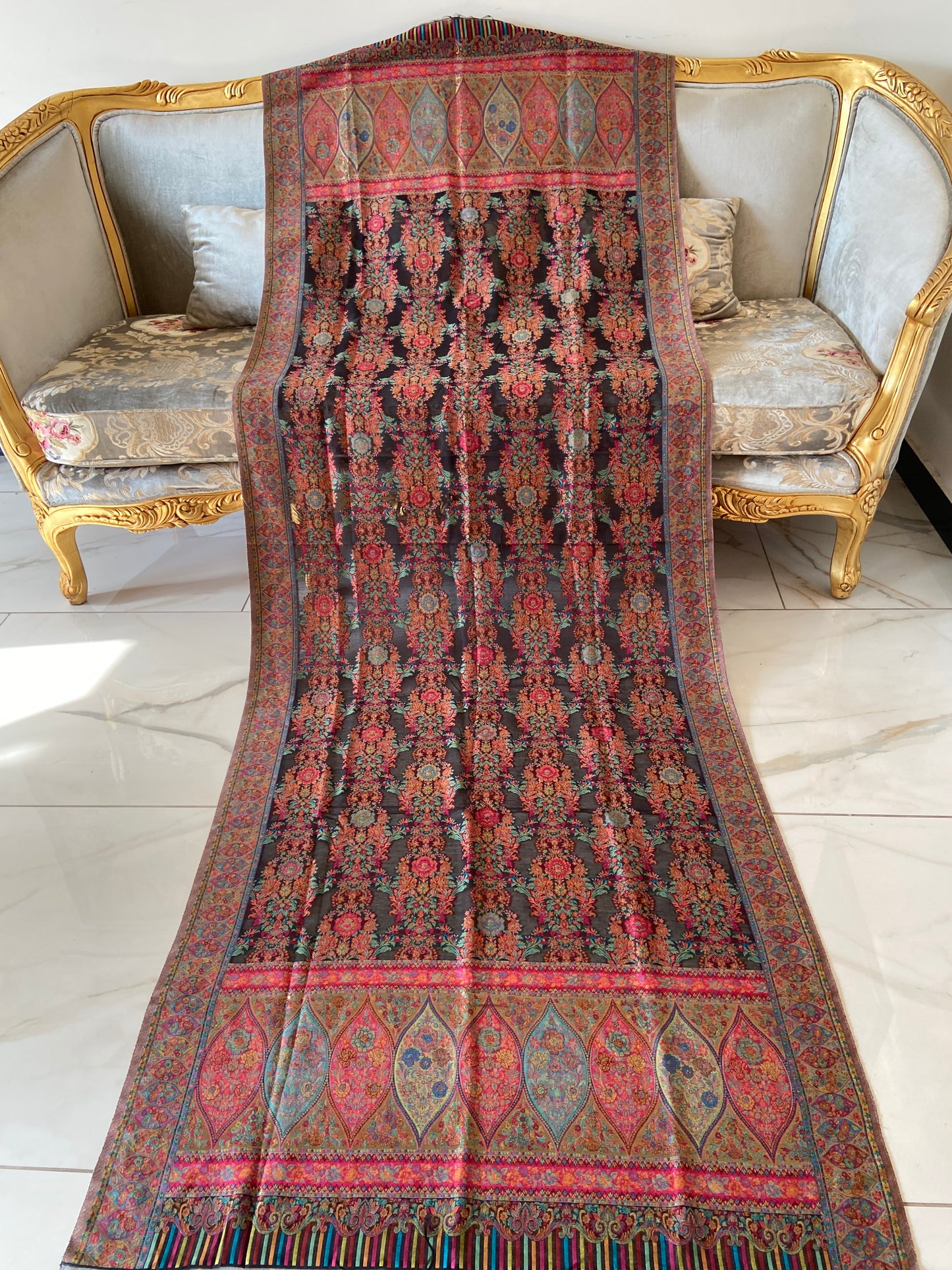 NOOR-E-KANI