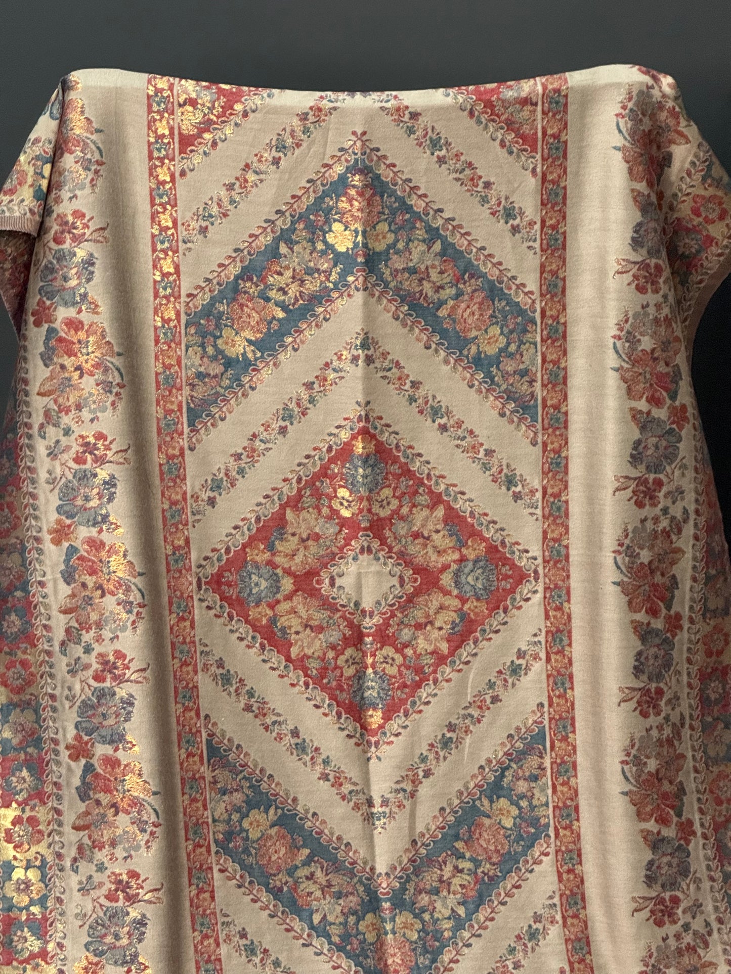 KANI PASHMINA SUIT
