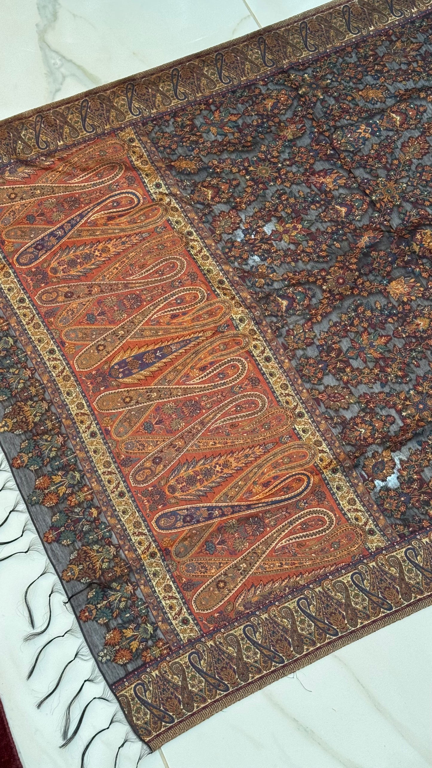 NOOR-E-KANI