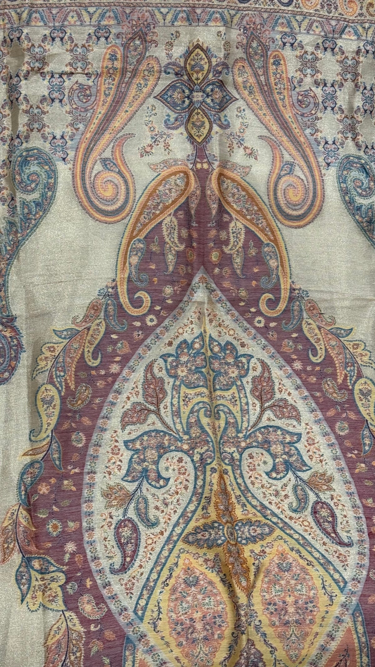 NOOR-E-KANI