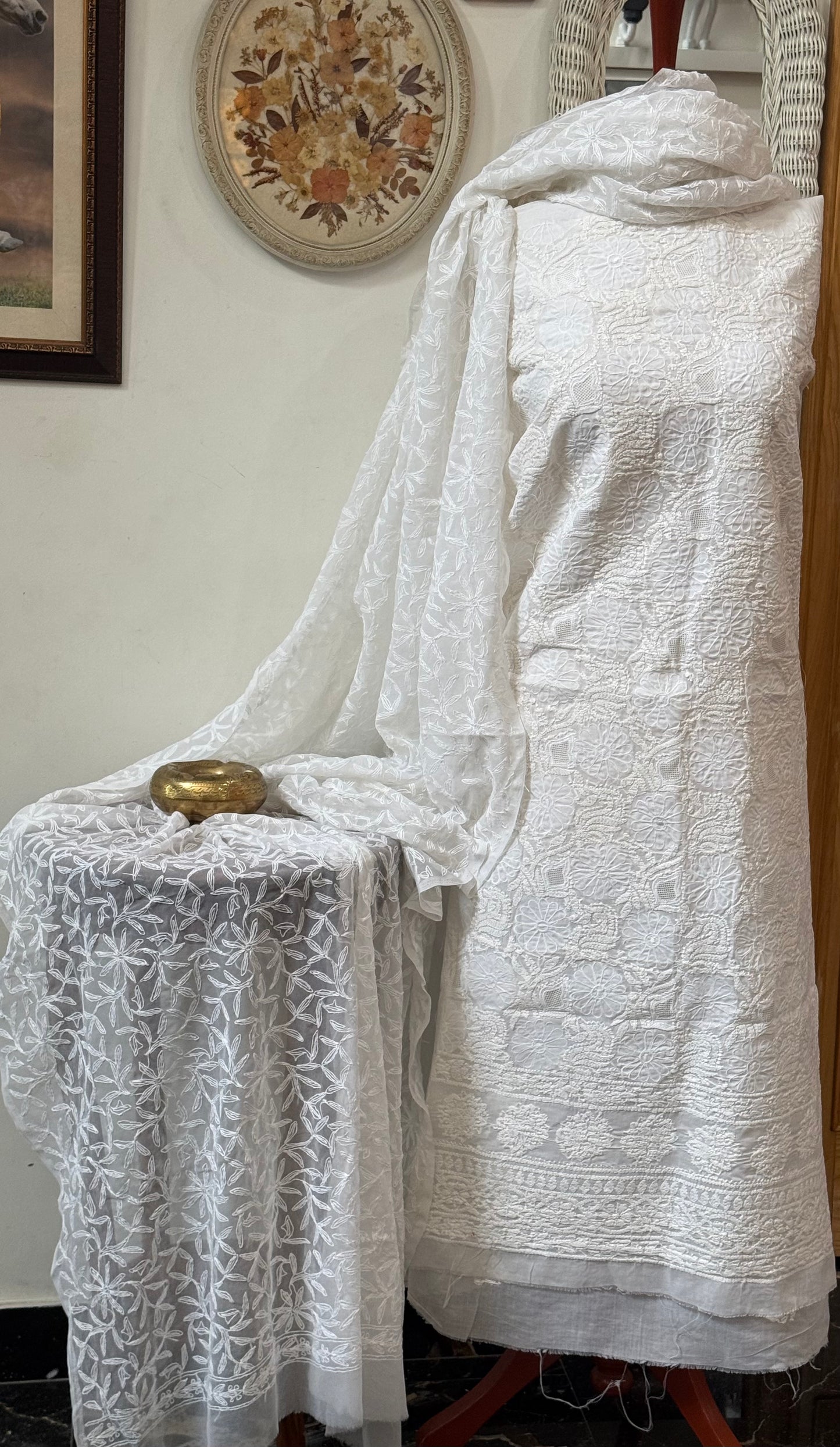 Soft cotton lawn  kurta with chiffon duppata hand work