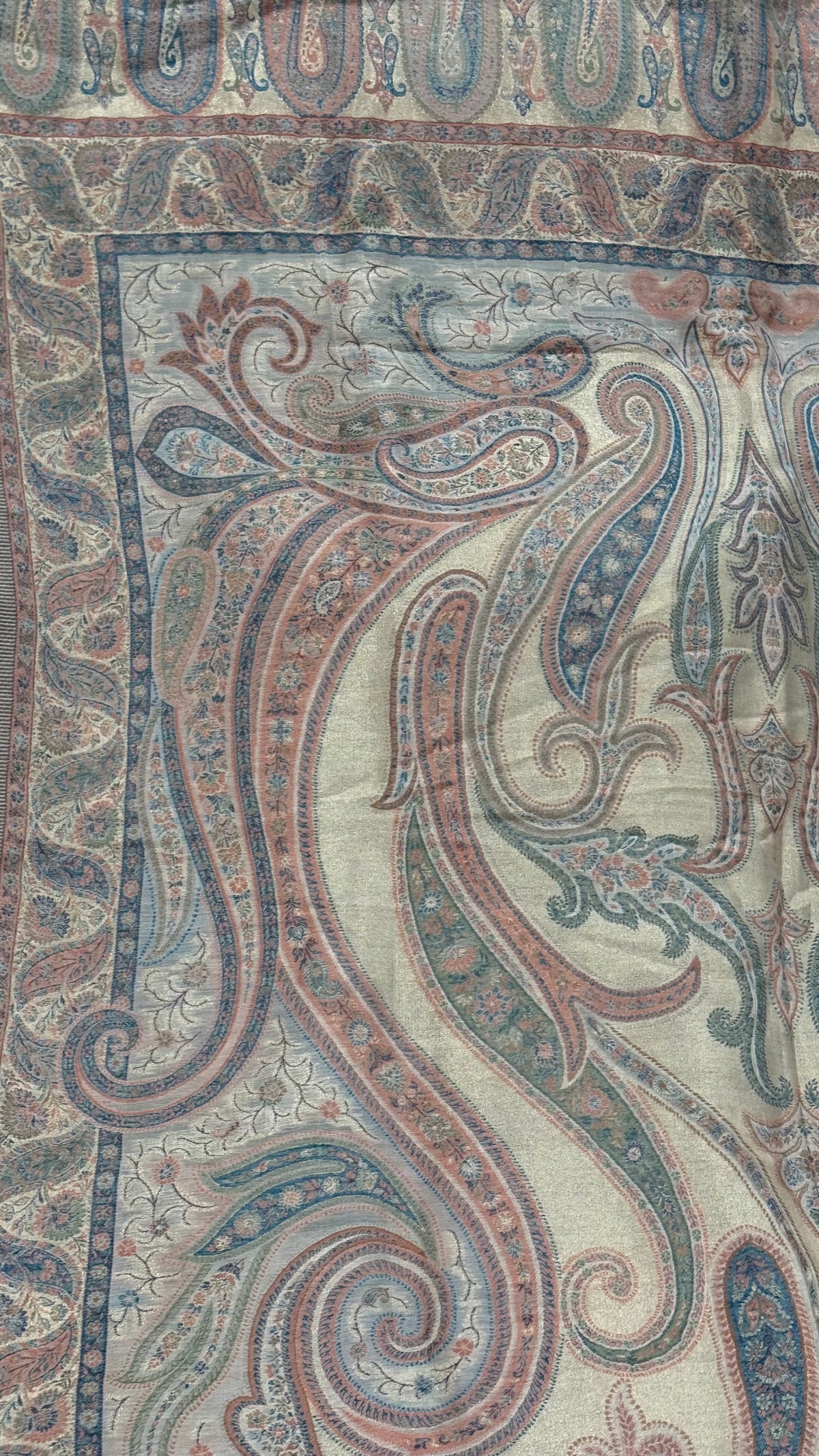 NOOR-E-KANI