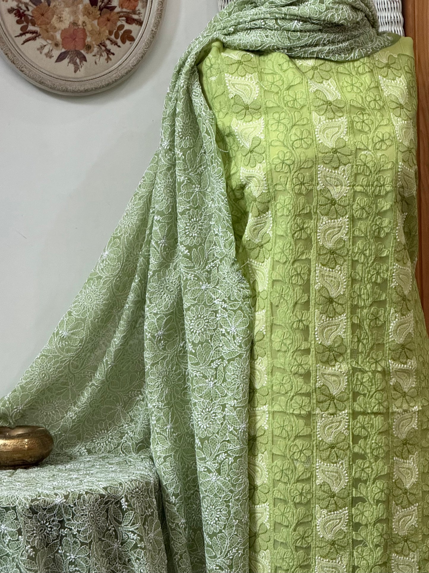 Soft cotton lawn  kurta with chiffon duppata hand work