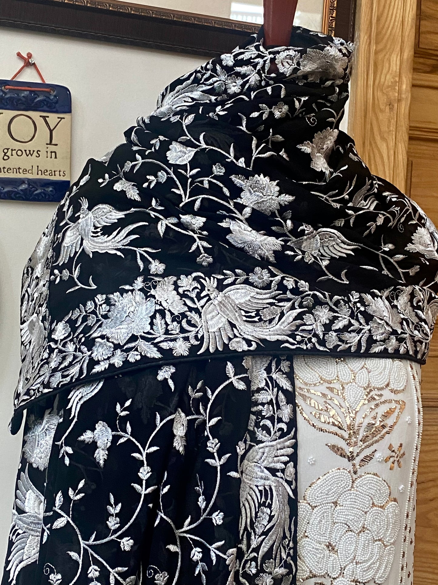 Parsi gara Mechine embroidered