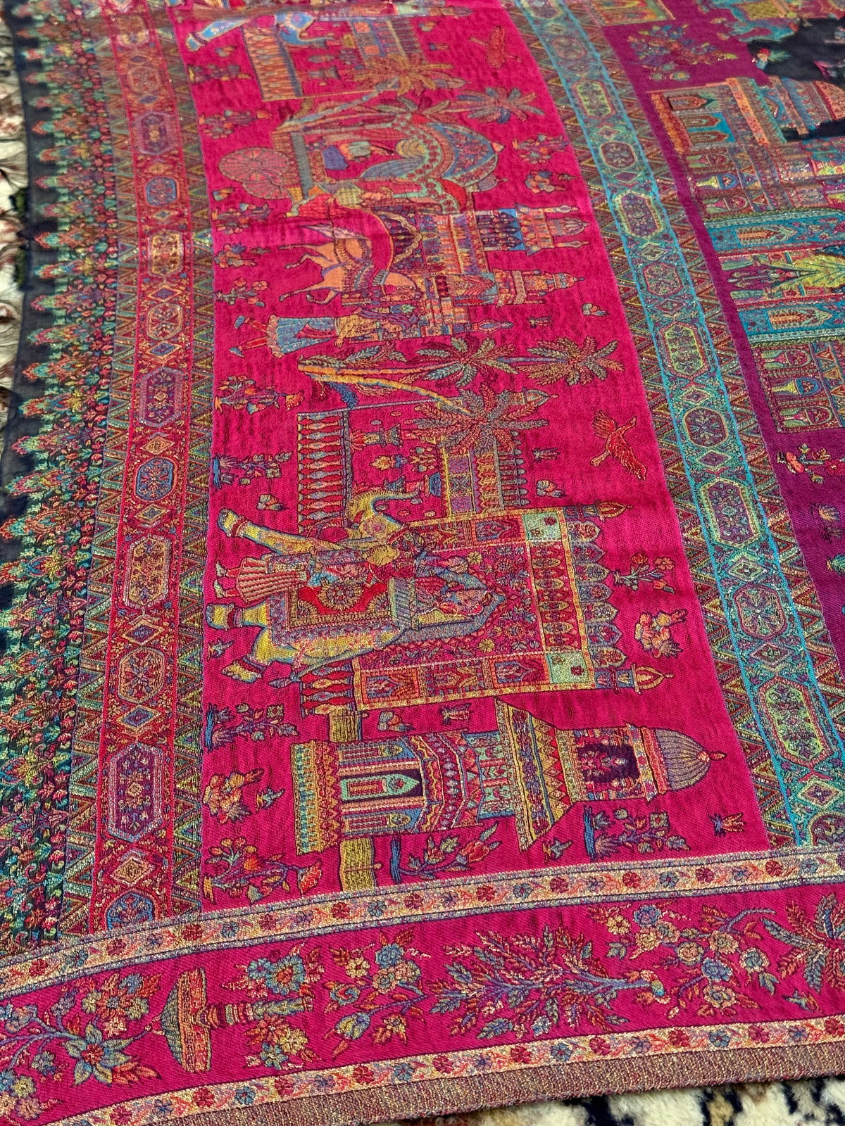NOOR-E-KANI