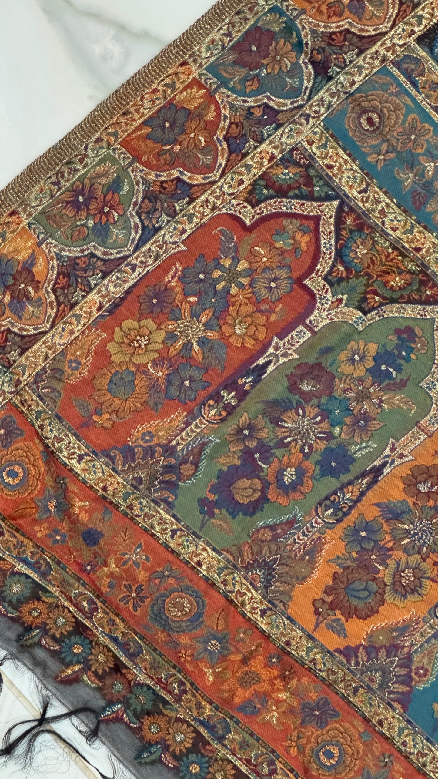 NOOR-E-KANI