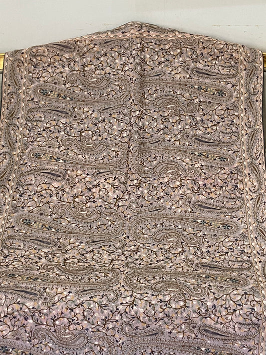 Kashmiri duppata Mechine embroidered