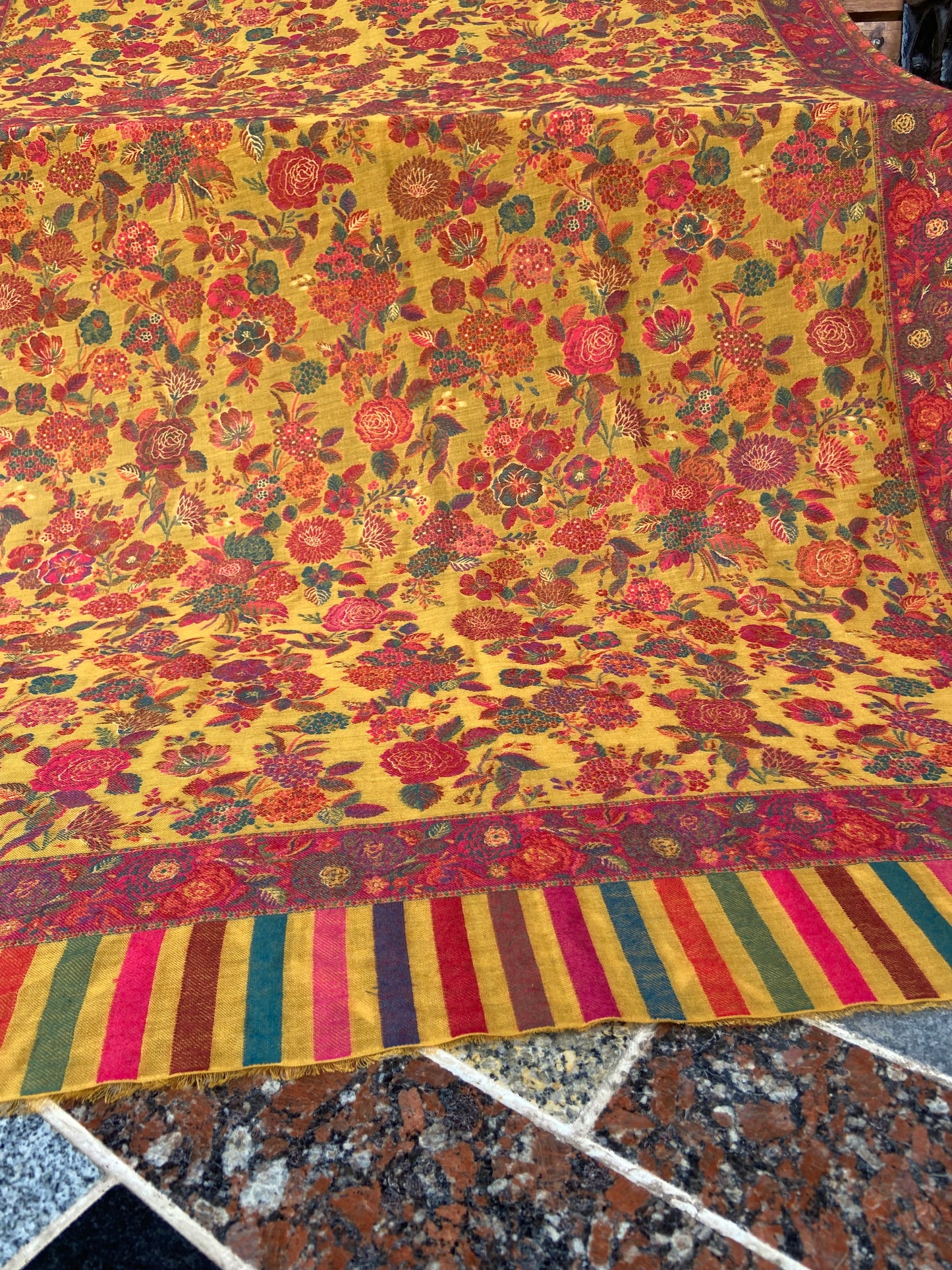 KANI PASHMINA PREMIUM