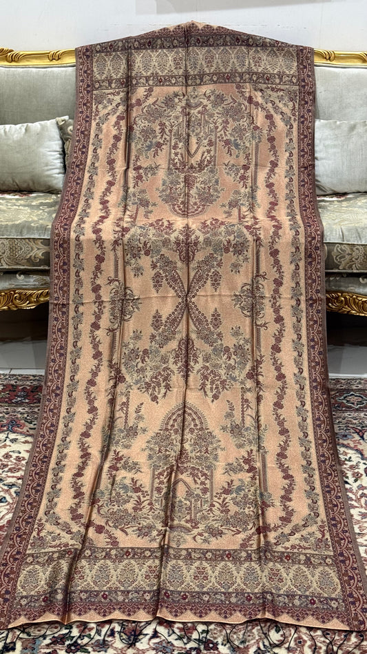 NOOR-E-KANI u
