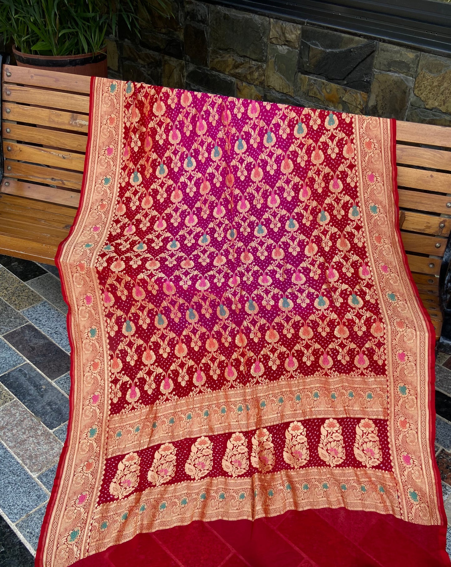 Pure Georgette neem Zari with mena kari duppata