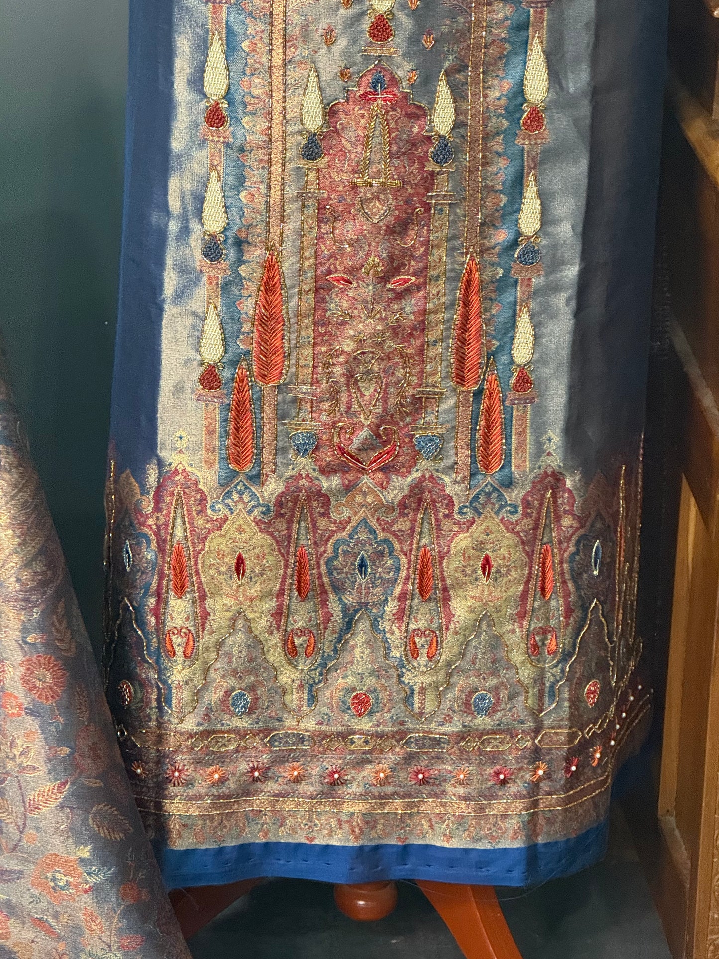 LREGAL LOOM