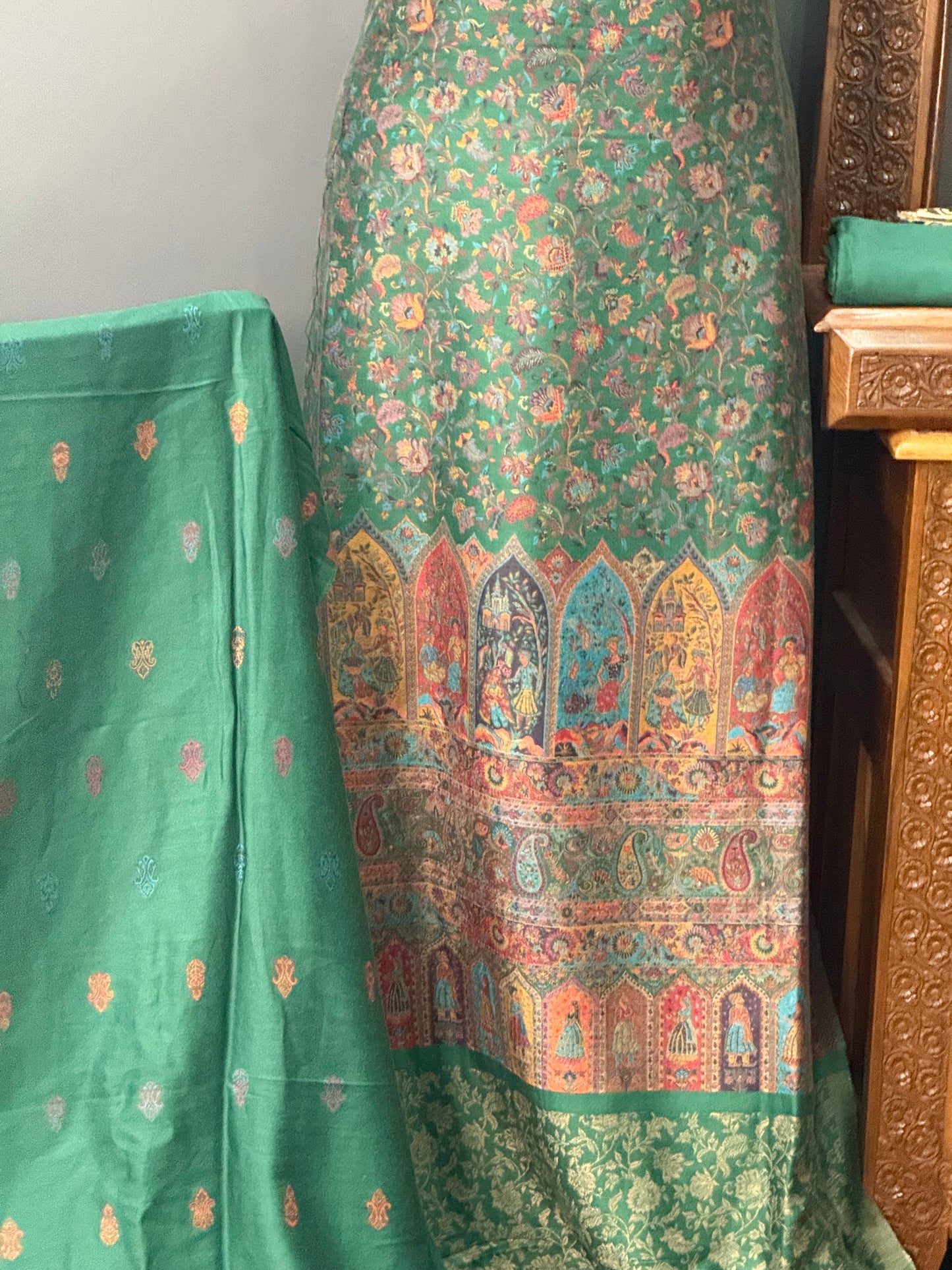 KANI PASHMINA SUIT