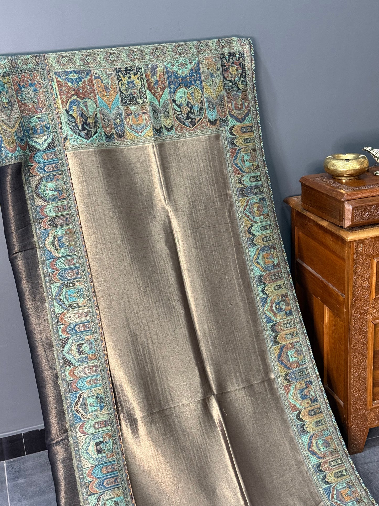 KANI PASHMINA MOON LIGHT SHAWL