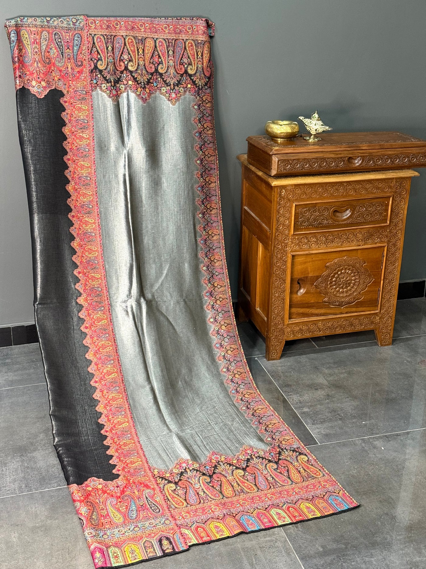 KANI PASHMINA MOON LIGHT SHAWL