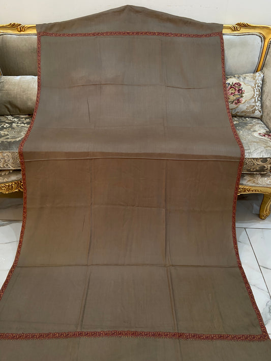 Toosh pashmina sui 4 side embroidered boarder