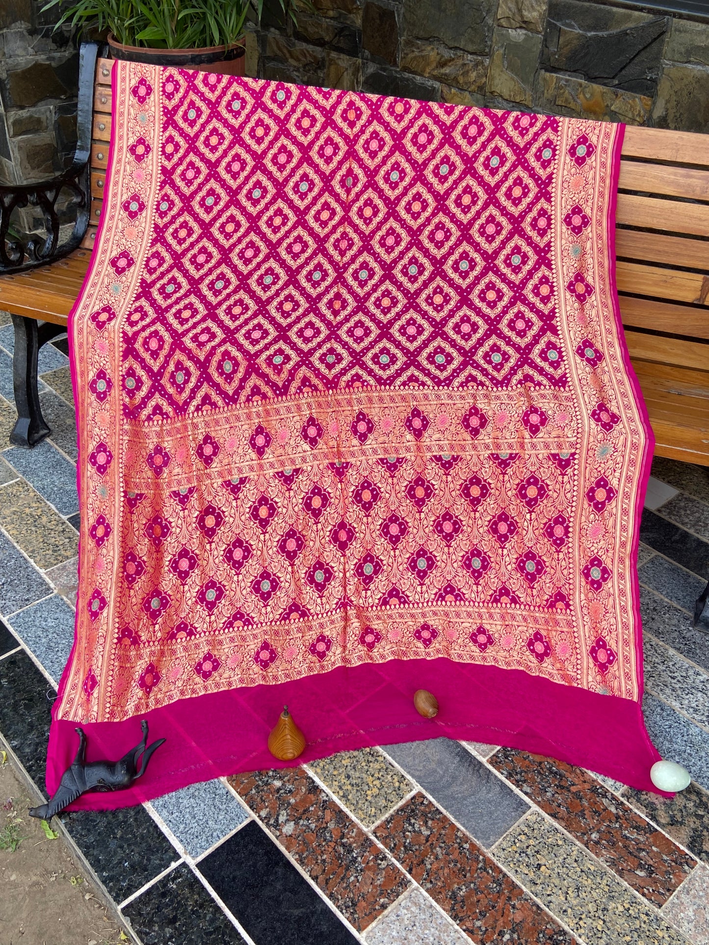 Pure Georgette neem Zari with mena kari