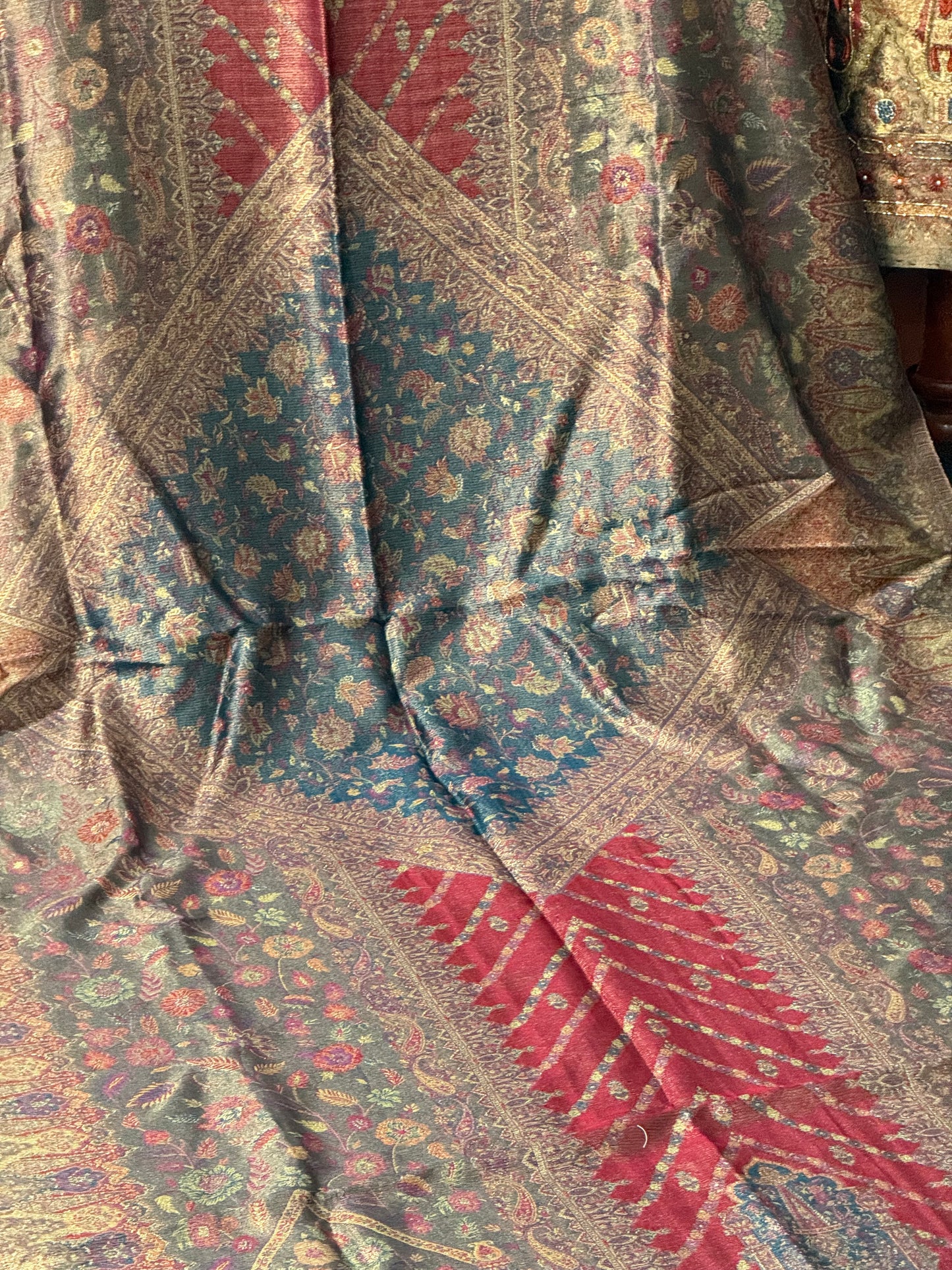 LREGAL LOOM