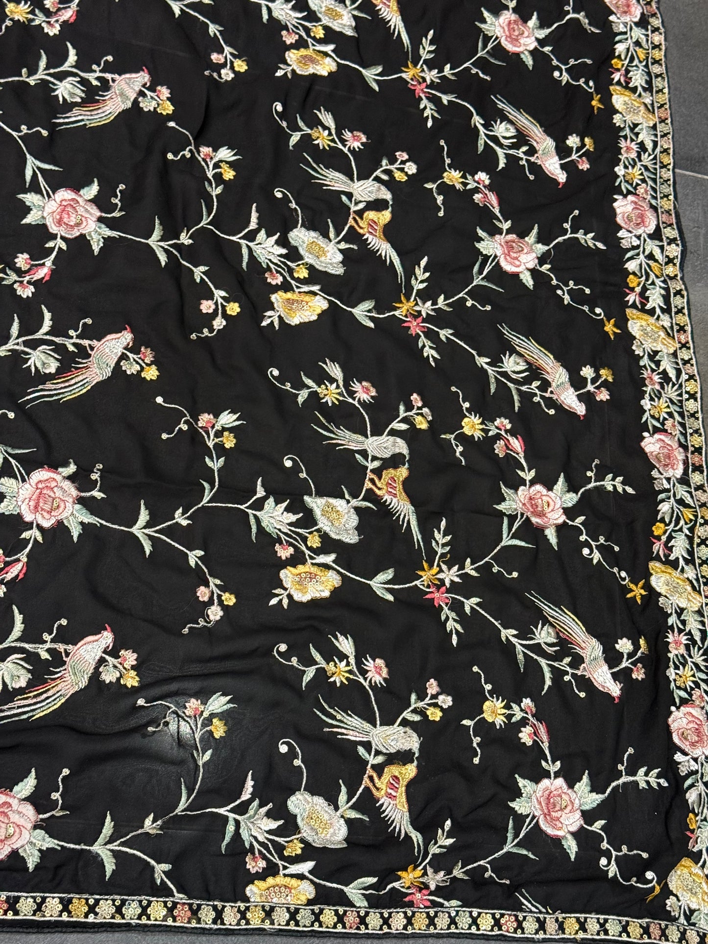 Parsi gara Mechine embroidered