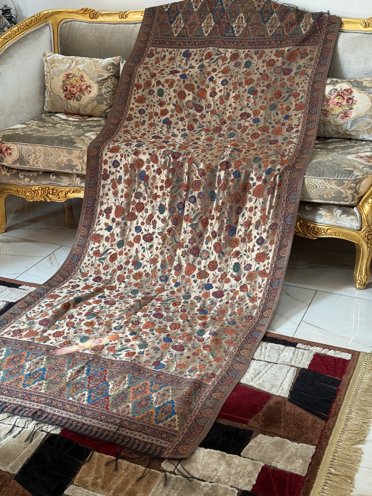 NOOR-E-KANI