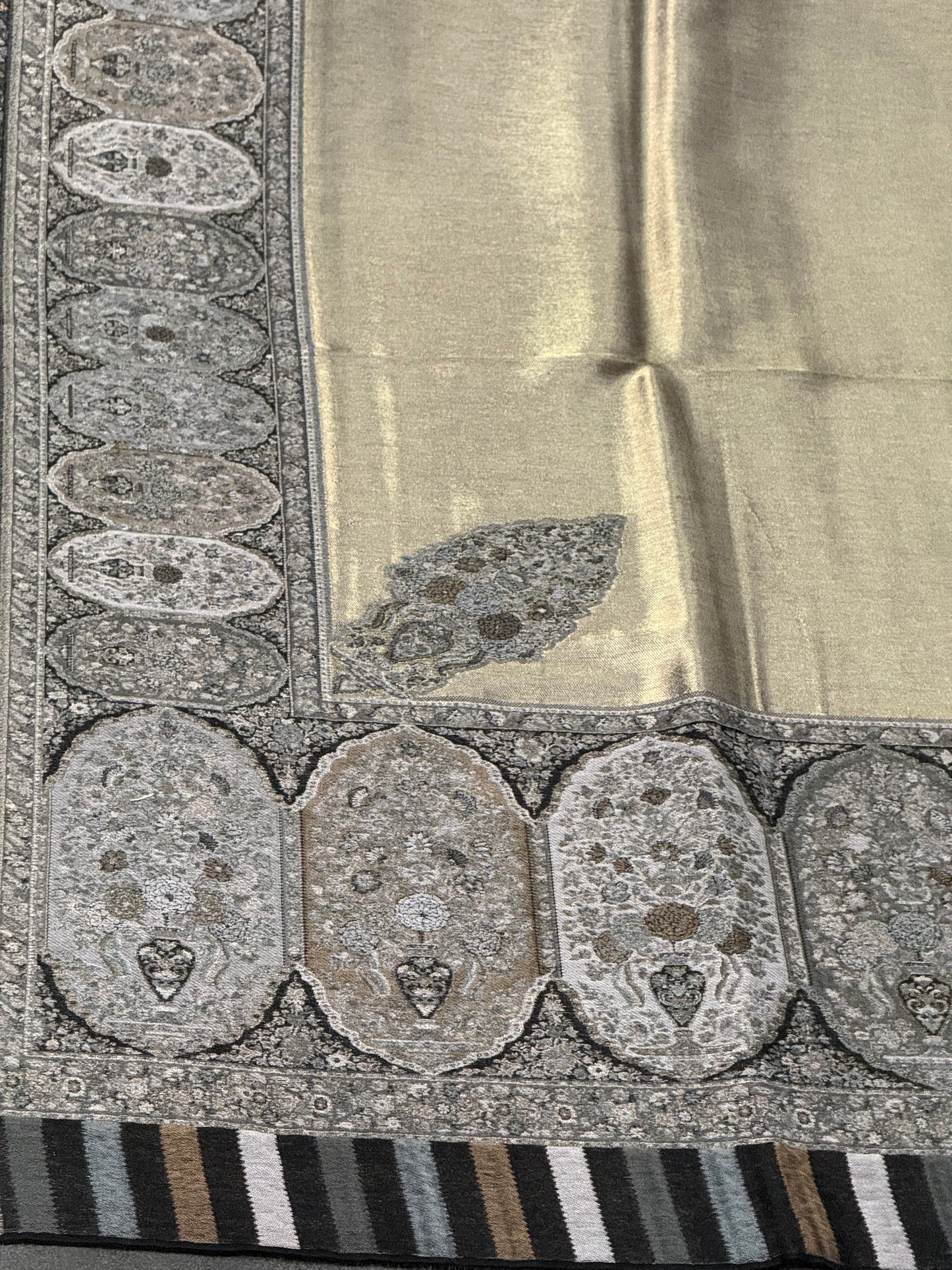 KANI PASHMINA MOON LIGHT SHAWL