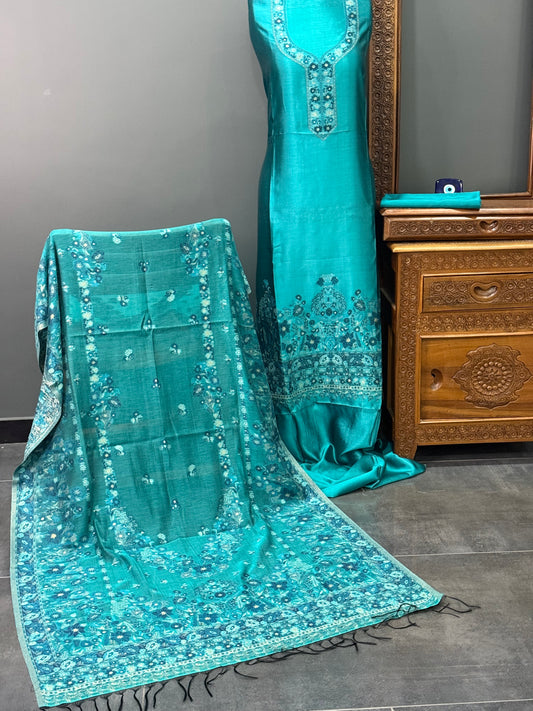 REGAL LOOM
