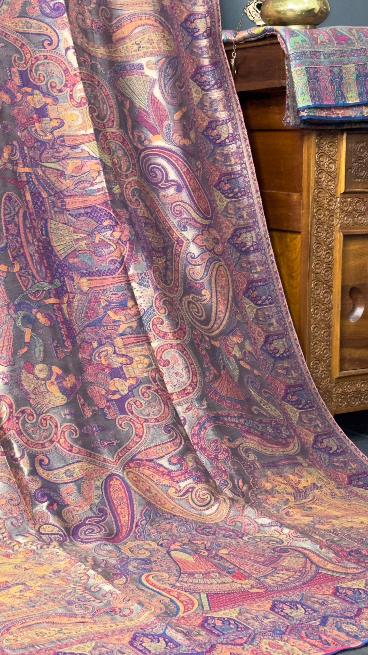DARBAR SHAWL
