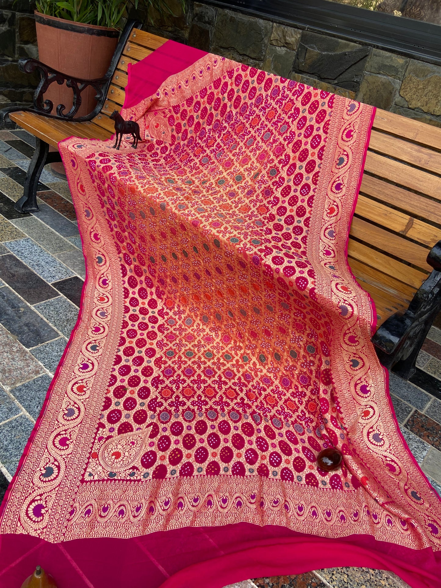 Pure Georgette neem Zari with mena kari