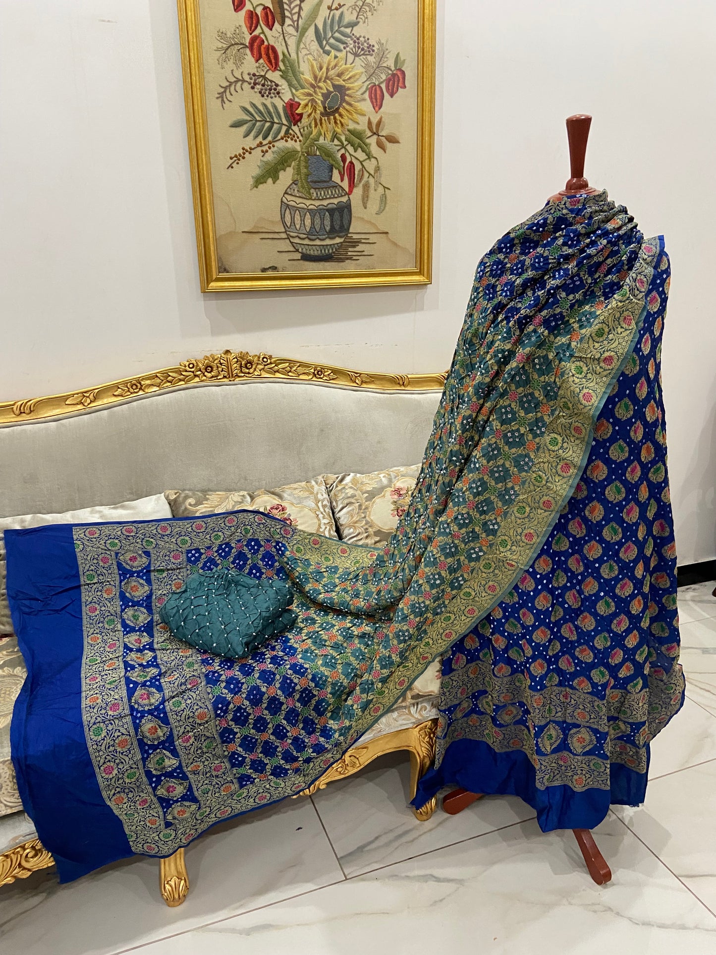 Meena Kari suits