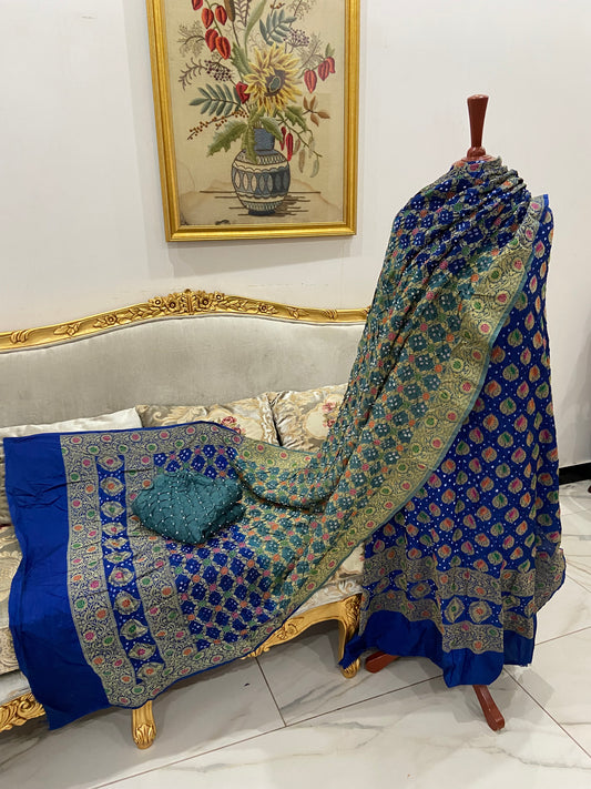 Meena Kari suits
